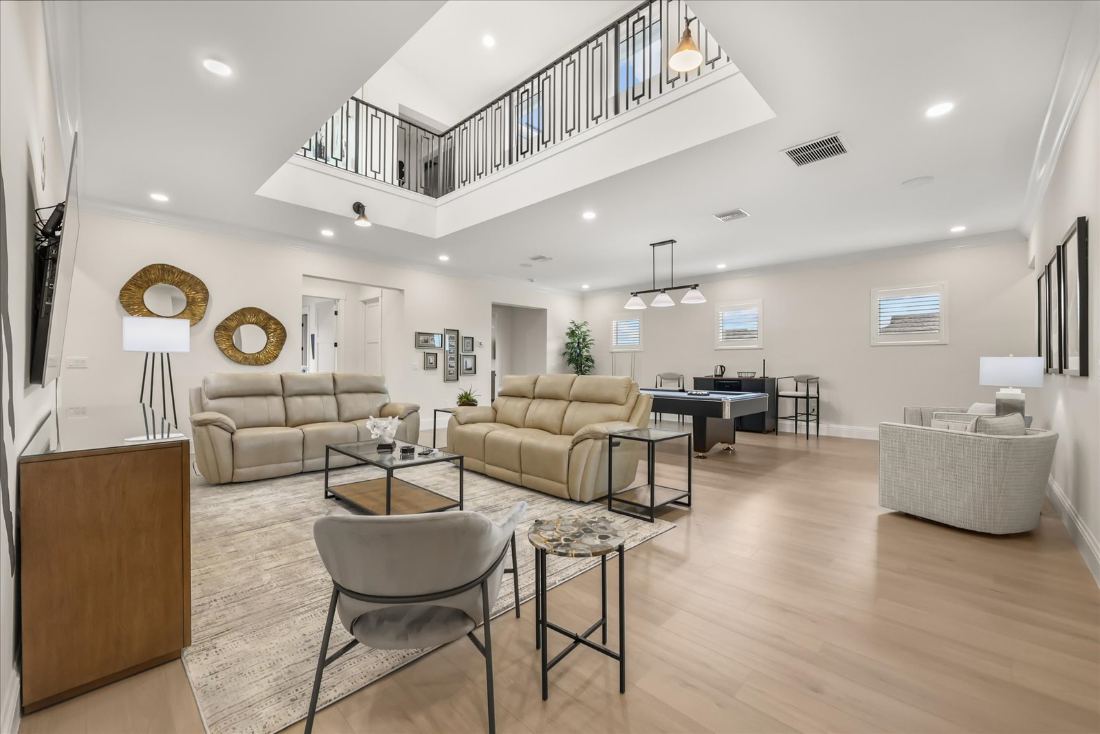 Whitemarsh Way — the great room